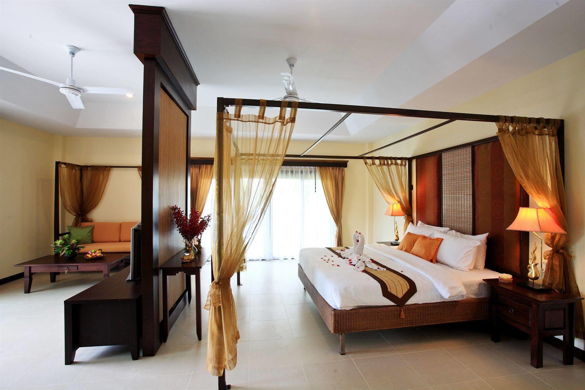 Thai Thani Pool Villa Resort Bãi biển Jomtien Ngoại thất bức ảnh