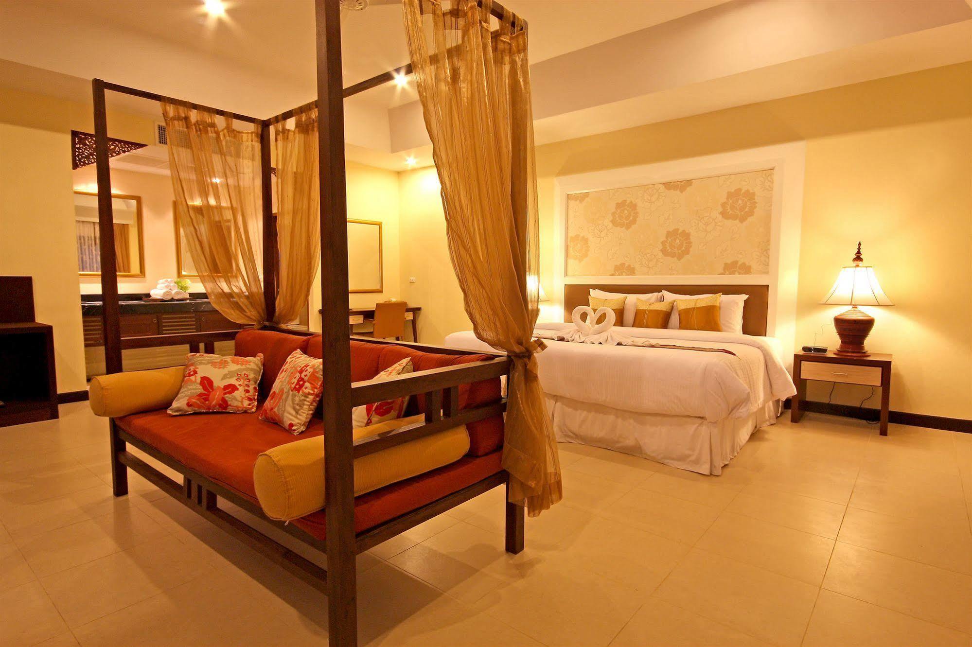 Thai Thani Pool Villa Resort Bãi biển Jomtien Ngoại thất bức ảnh