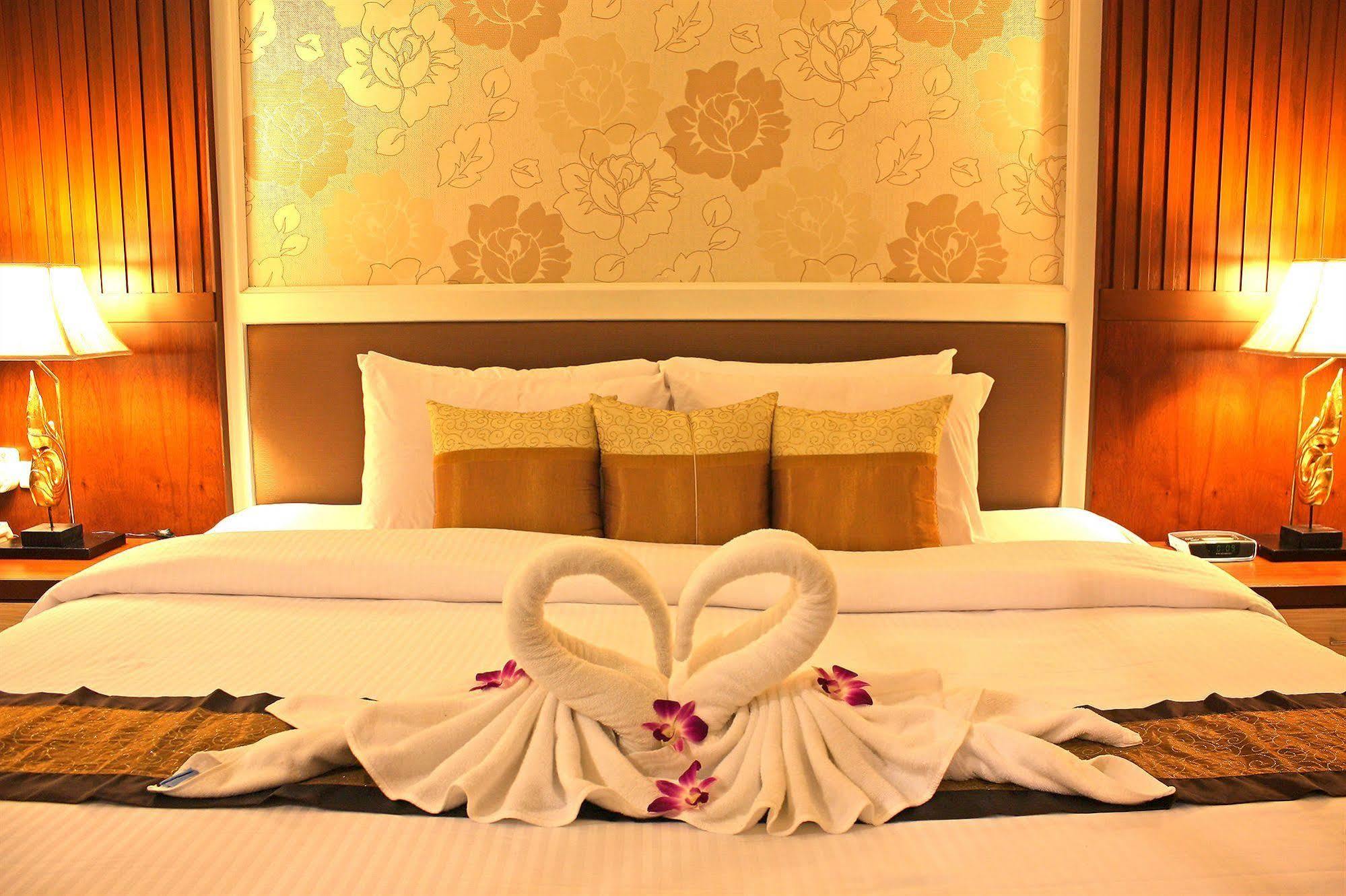 Thai Thani Pool Villa Resort Bãi biển Jomtien Ngoại thất bức ảnh